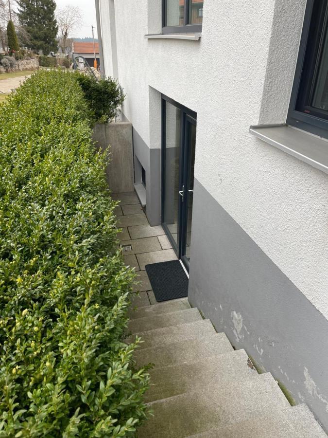 Appartment 53Qm Im Architektenhaus - 2 Schlafzimmer Mit Kueche Und Bad, Nur 2Min Von A8 - Ruhig Und Modern Irschenberg Eksteriør bilde